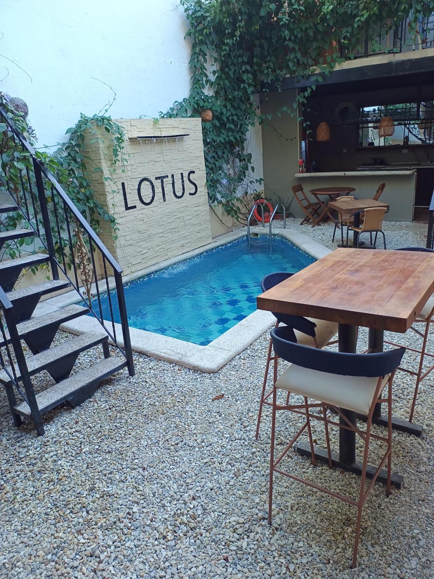 Lotus Central Hotel Santa Marta  Esterno foto