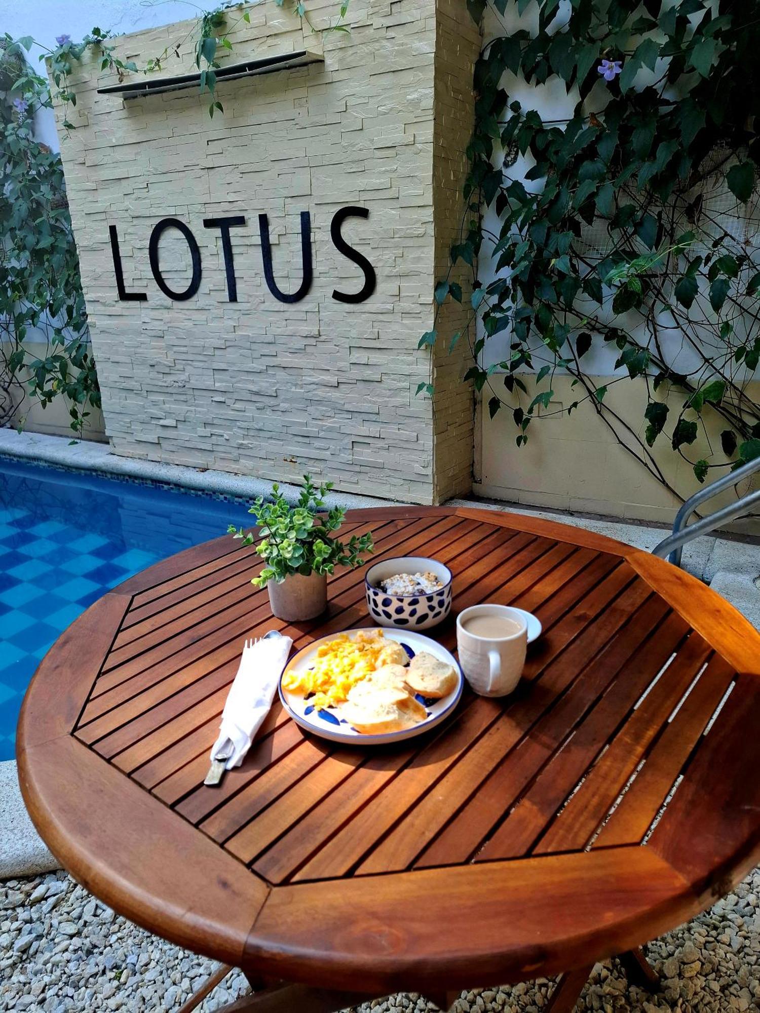 Lotus Central Hotel Santa Marta  Esterno foto
